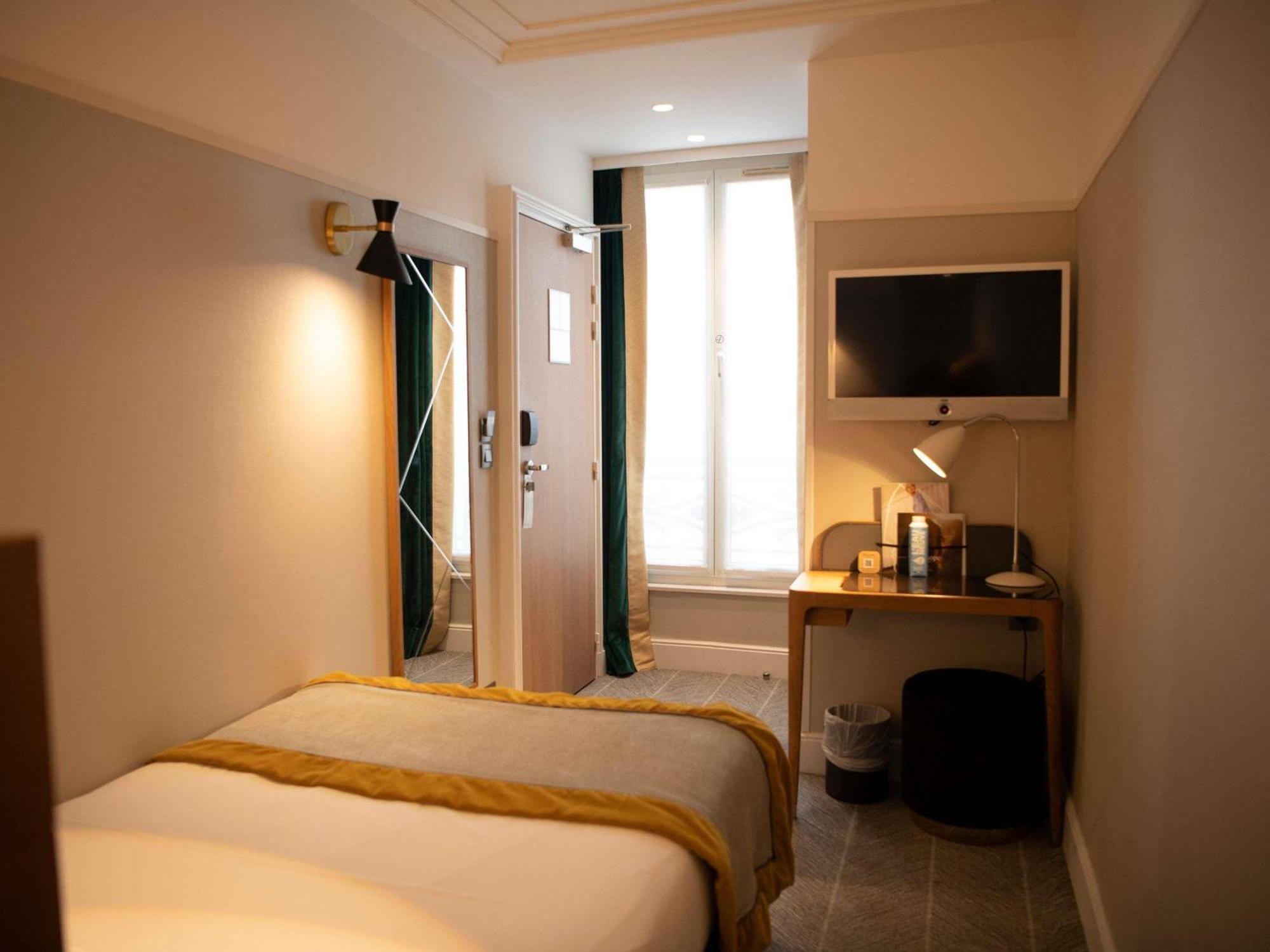 Hotel Mercure Opera Garnier & 4*