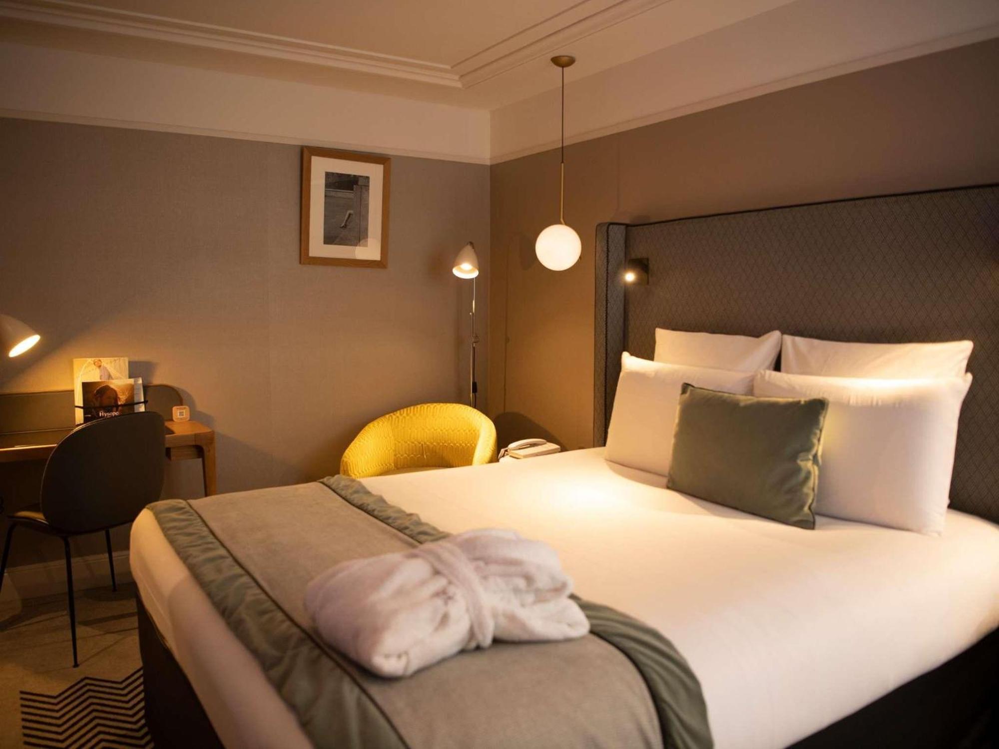Hotel Mercure Opera Garnier & Parigi