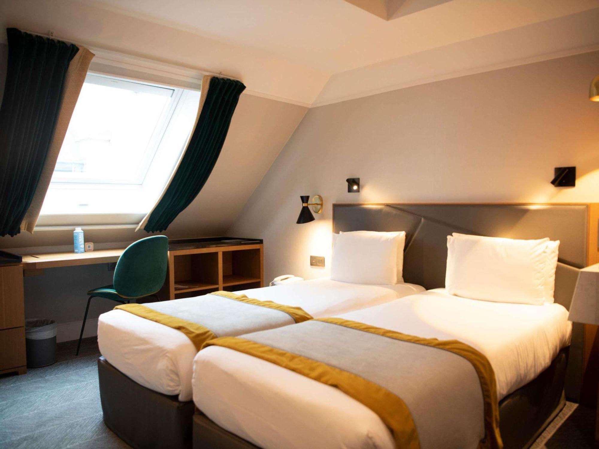 Hotel Mercure Opera Garnier & 4*